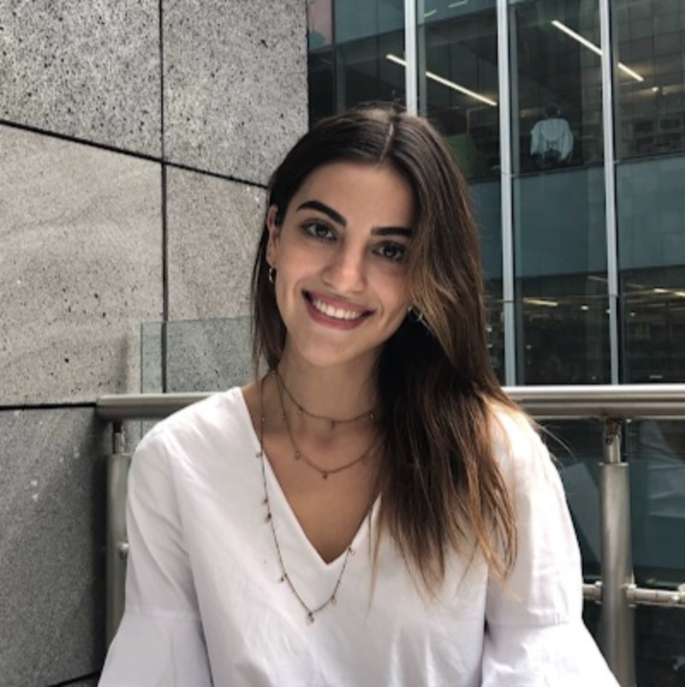 Meet your Posher, Ceci